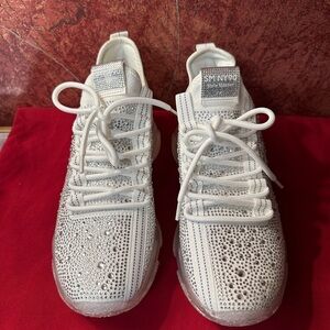 White Women's Crystal Knit Sneakers